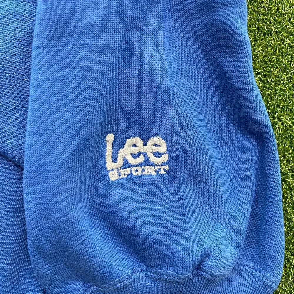 Vintage 90s Y2K University of Kentucky Wildcats Lee Sport Distressed Crewneck XL